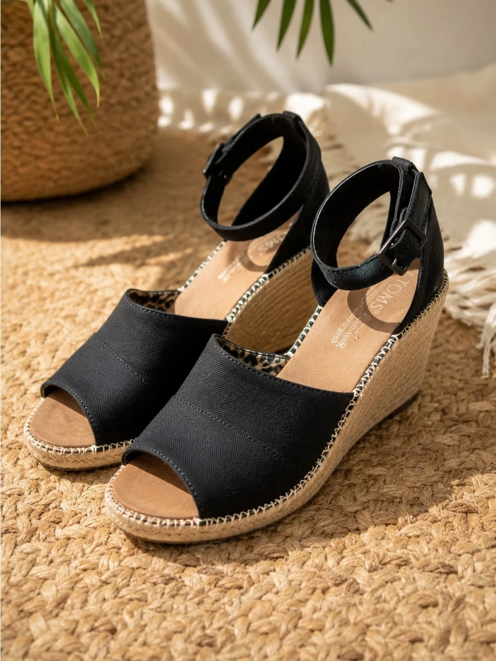 TOMS Marisol Black Canvas Espadrille Wedge Sandals Ankle Strap Women’s Size‎ 10